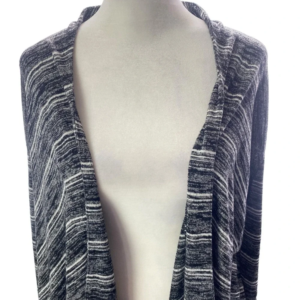 SOMA Women Open Front Long Sleeve Sweater Cardigan Sz M Gray Lounge Wear 58-24